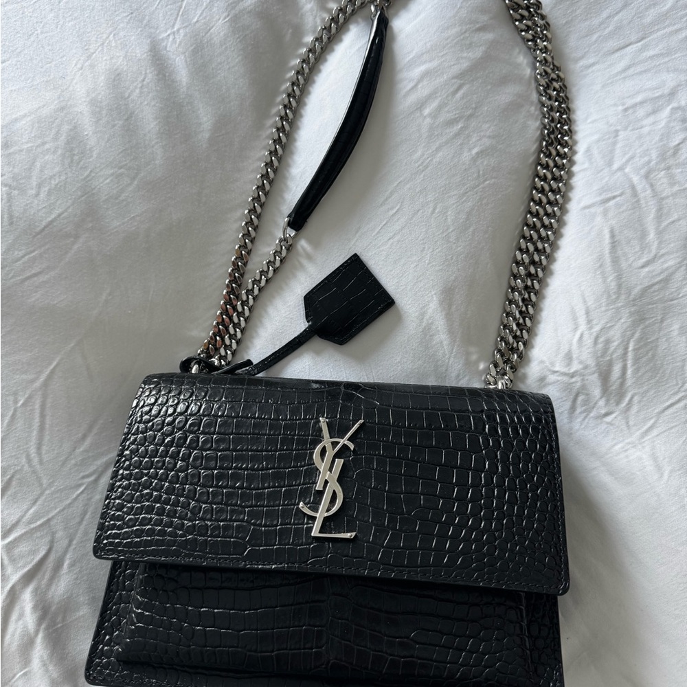 Yves Saint Laurent Black Croc-Embossed Shoulder Bag - Picture 3 of 13